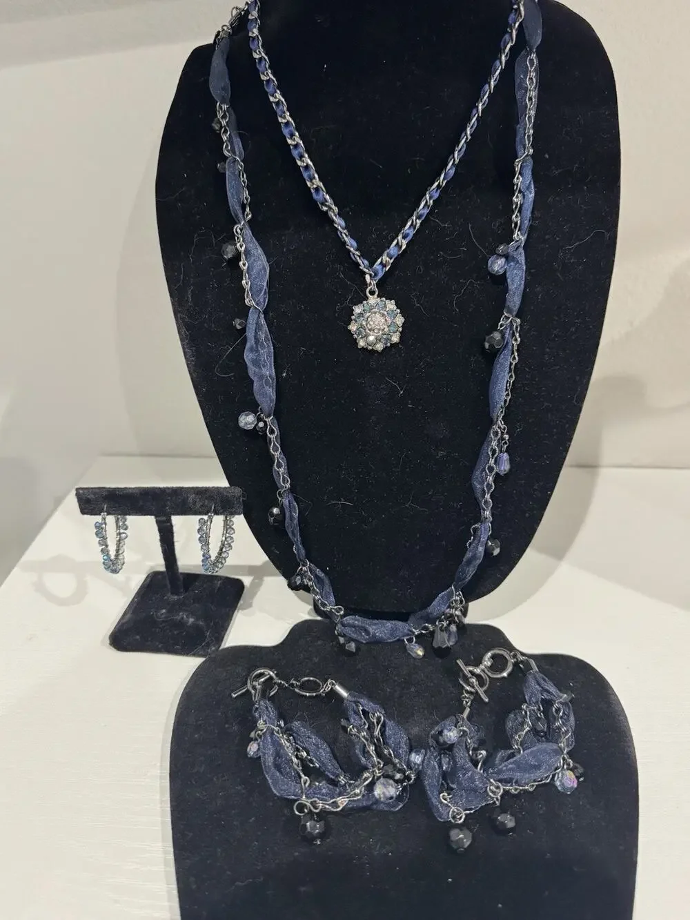 Vintage Cookie Lee Stunning Blue Ribbon & Crystal Jewelry Set Of 5